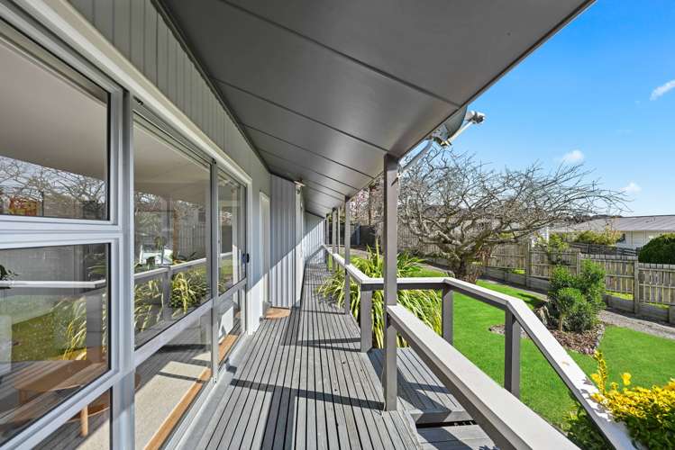 12 Edith Place Dinsdale_16