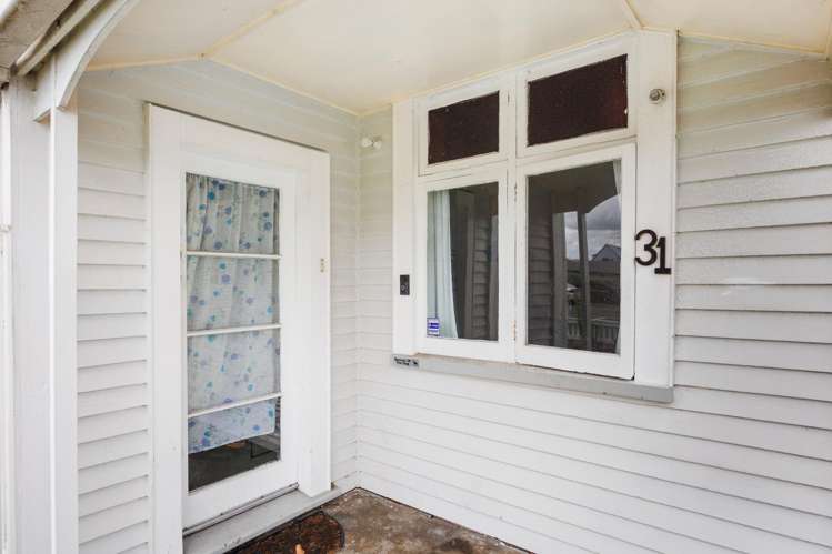 31 McGiffert Street Palmerston North Central_2