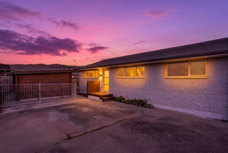 2/6 Timbertop Lane Saint Martins_2