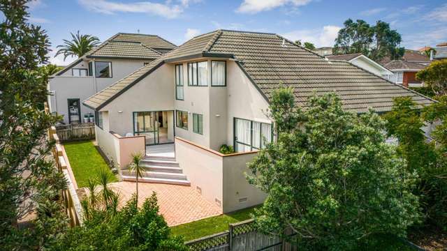 2/12 Richards Avenue Forrest Hill_4