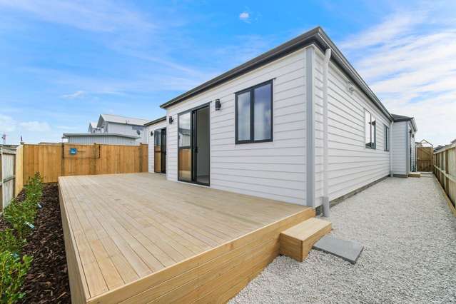 8 Enchantment Lane Karaka_4