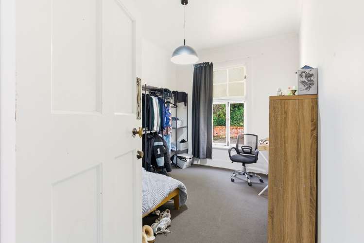 131 London Street Dunedin Central_10