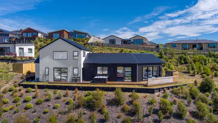 39 Quail Rise Stoke_11