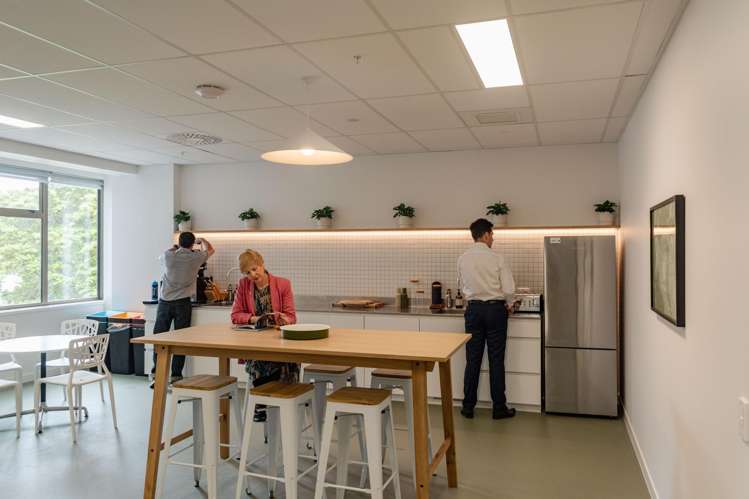 L2, 68 Ward Street Upper Hutt Central_7