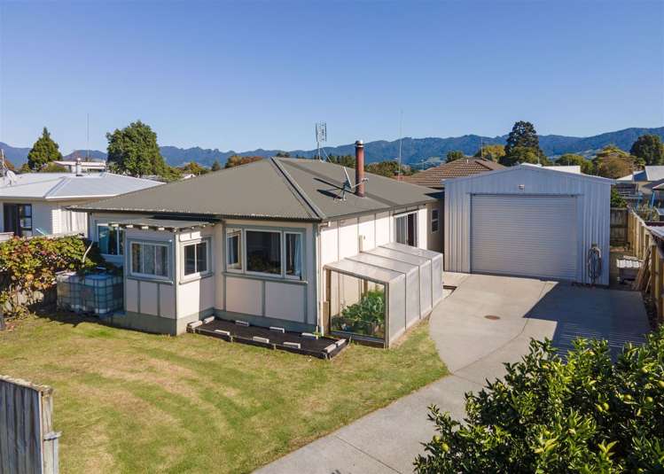 3 Clive Road Katikati_11