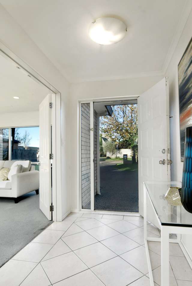 17 Nier Place East Tamaki Heights_1