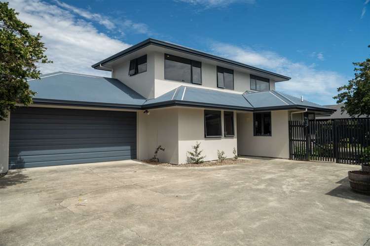 92a Aldinga Avenue_0