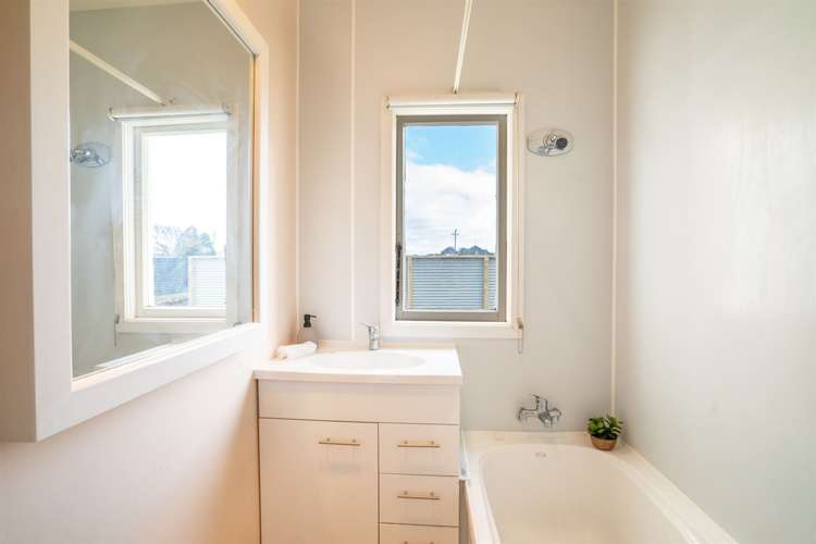 78 Ross Street Grasmere_5