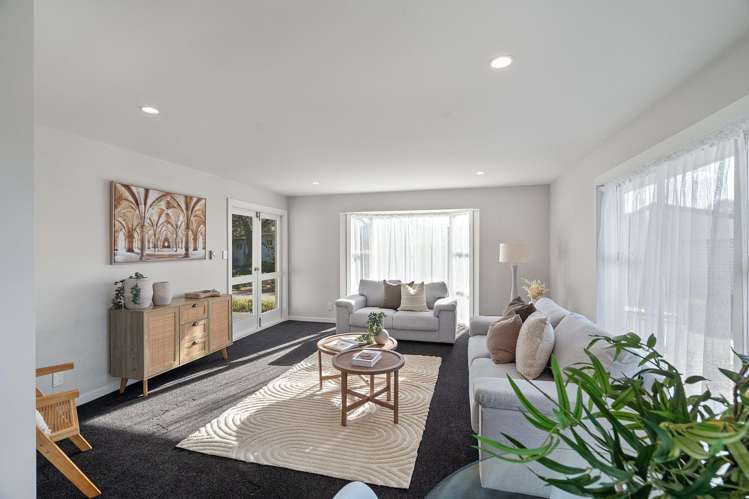 1/8 Hythe Lane Saint Martins_10