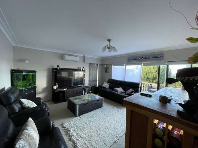 1 Pounamu Place Cockle Bay_2