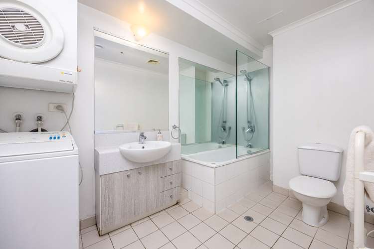 6b/1 Emily Place Auckland Central_11