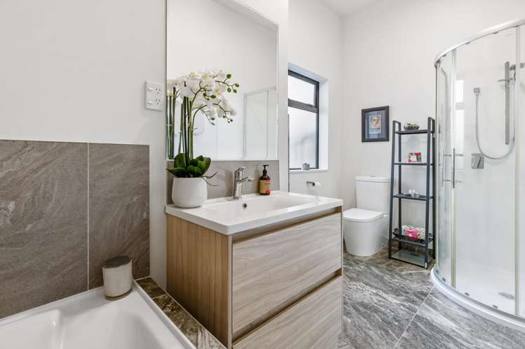 2 Tarara Lane Kumeu_18