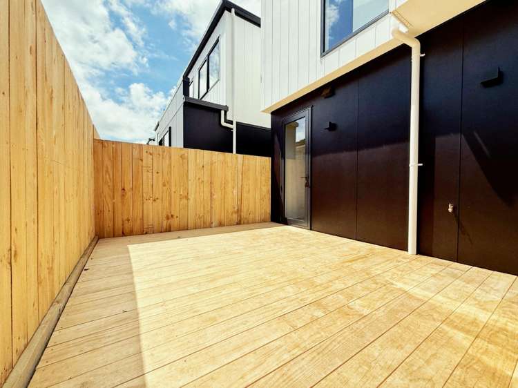 4A Roberts Road 1802_12