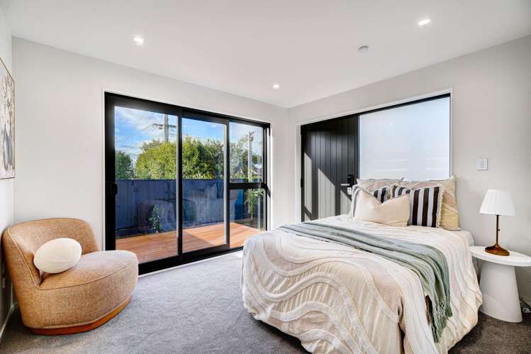 14&16 Woodford Ave_2