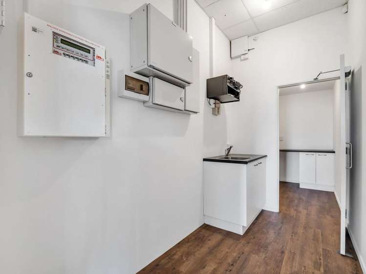 2/8 Homersham Place Burnside_4