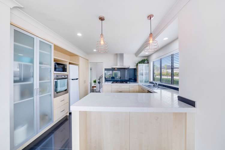 71 Baverstock Road Flat Bush_6