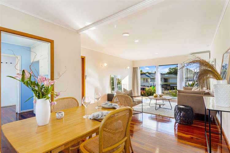 2/61 Royal View Road Te Atatu South_7