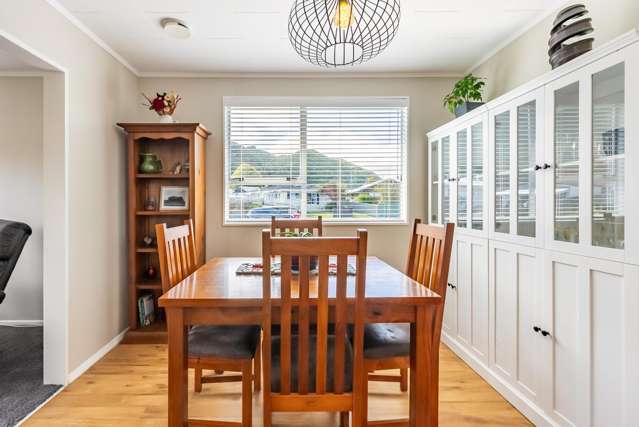 19 Denver Grove Totara Park_4