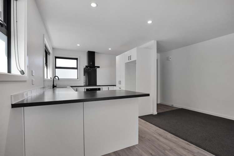 132a Kermode Street Ashburton_3