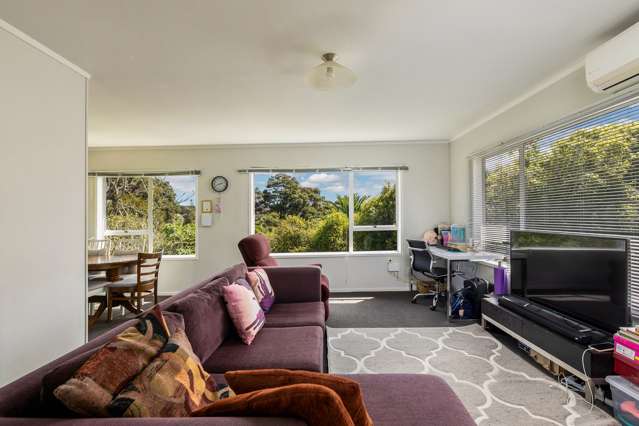 1/95b Captain Scott Road Glen Eden_3