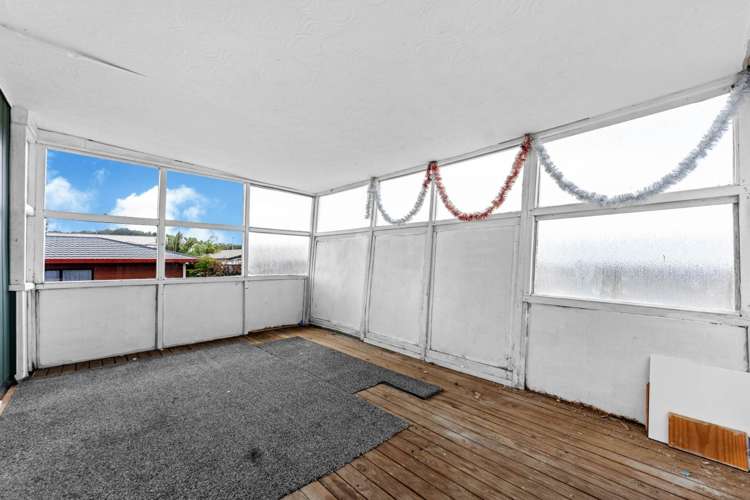 141 Centreway Road Orewa_11