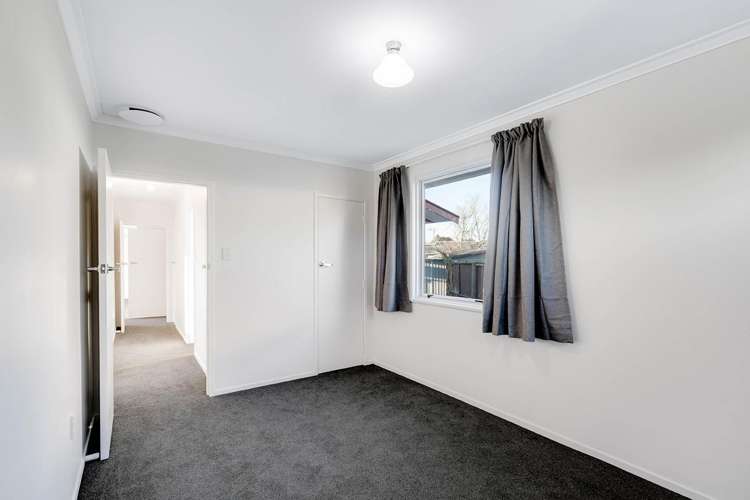 60 Fitzroy Avenue 2742_11