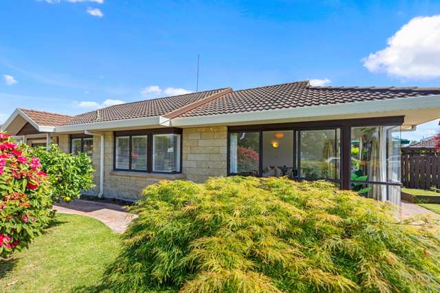 99 Levers Road Matua_1