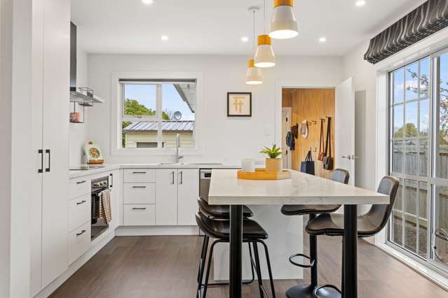 29 Downing Street Hoon Hay_2