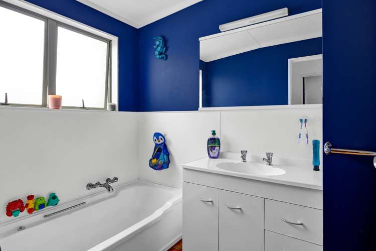 219 South Road Hawera_13