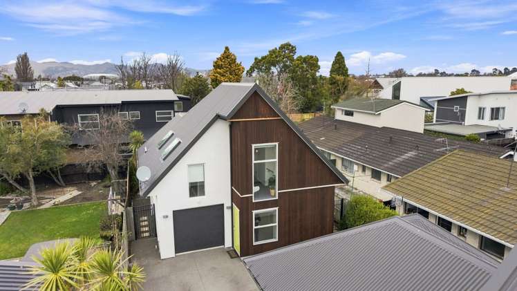 134 Edgeware Road St Albans_16