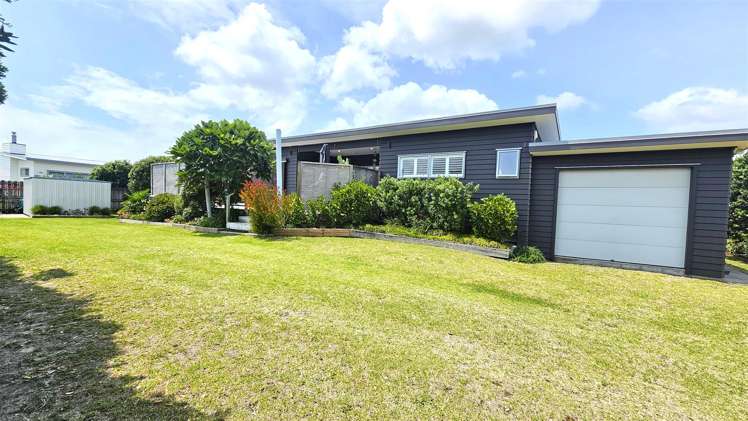 162 Kowhai Avenue Matarangi_1