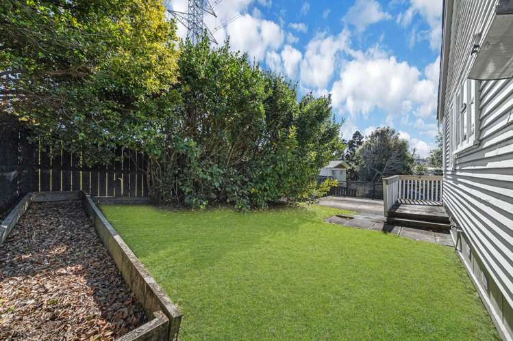 1/33 Reynella Drive Massey_15