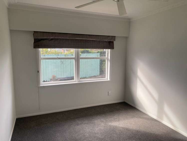 2/33 Butterworth Avenue Opaheke_5