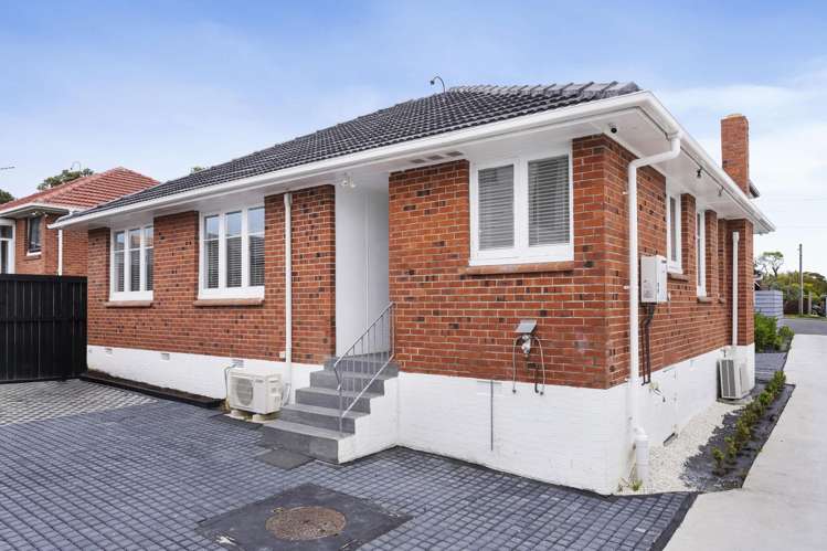 563B Hillsborough Road Mount Roskill_14