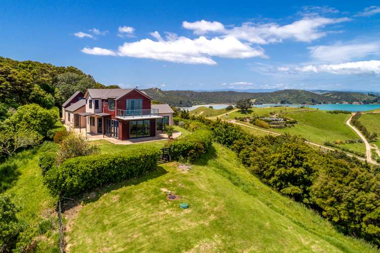 20 Waimangu Road Waiheke Island_1