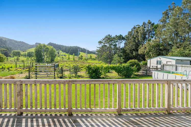 2832 Kaipara Coast Highway Glorit_8
