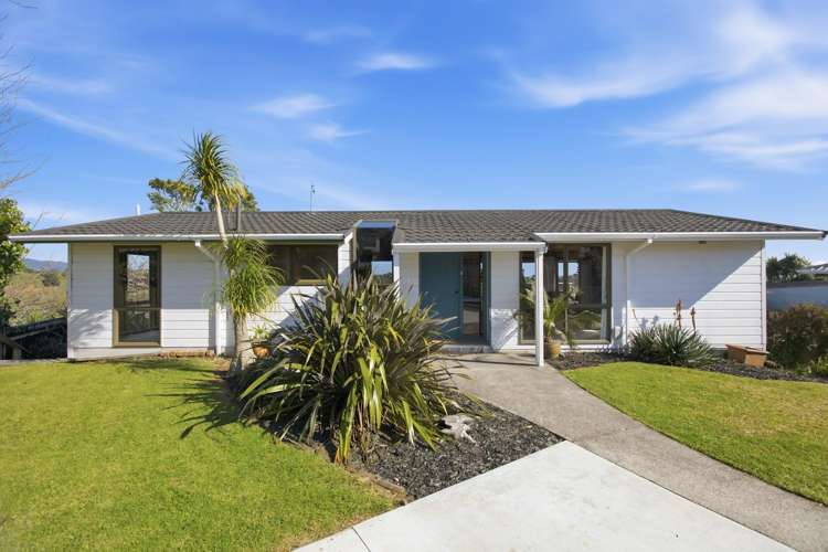 17A St Ives Grove Whalers Gate_5