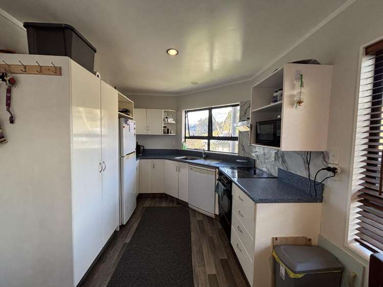 1 Banff Way 10820_10