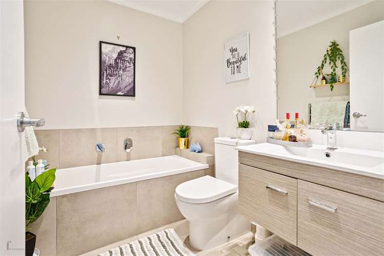 18 Squadron Drive Hobsonville_15