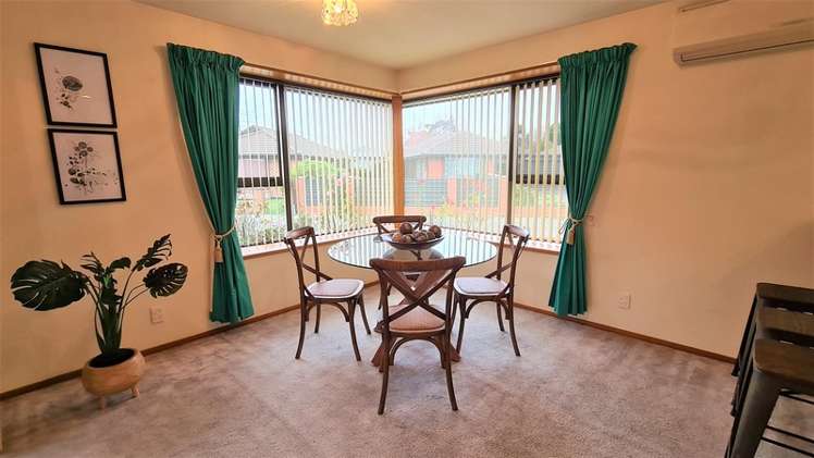 19 Dumfries Drive Hei Hei_5