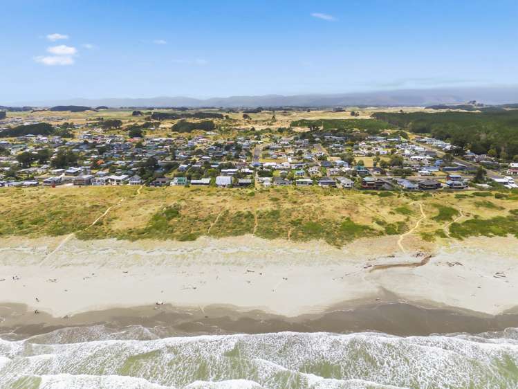 7 Takitimu Street Waitarere Beach_19