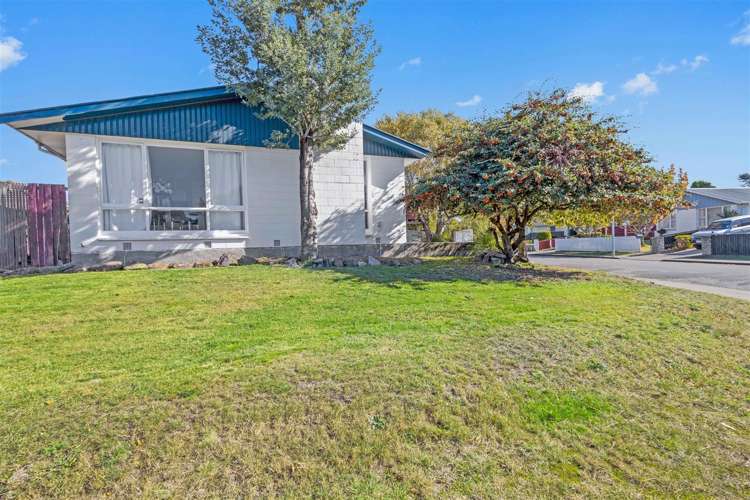 37 Kathleen Crescent Hornby_20