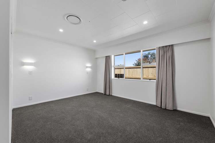 21 Orlando Street Stratford_18