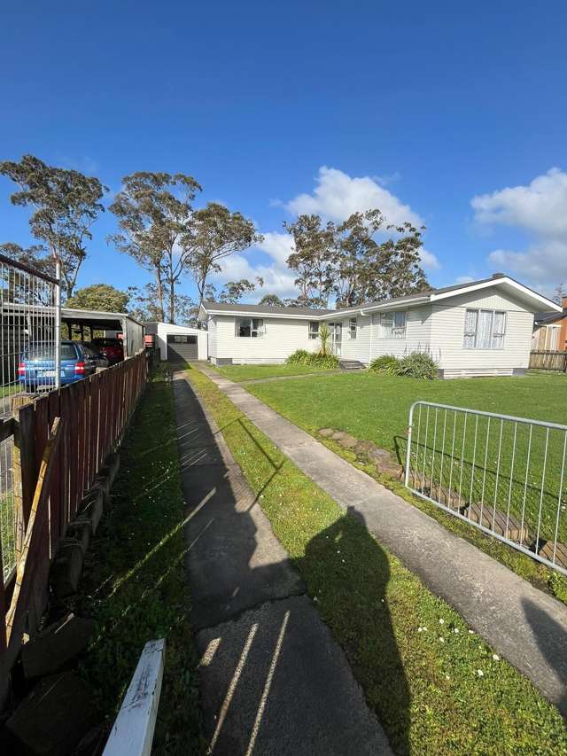 27 James Henry Crescent Huntly_1