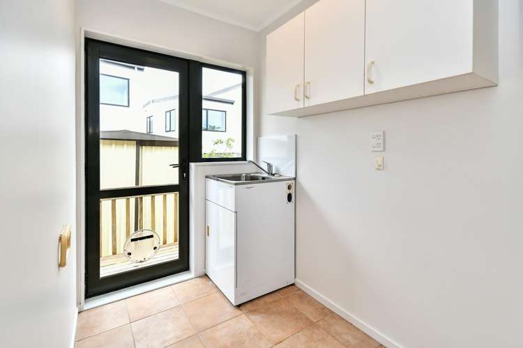 15 Rathmar Drive Alfriston Heights_12