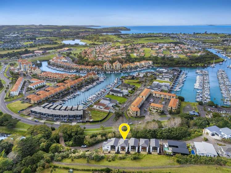 6 Pleasant Way Matakatia_21