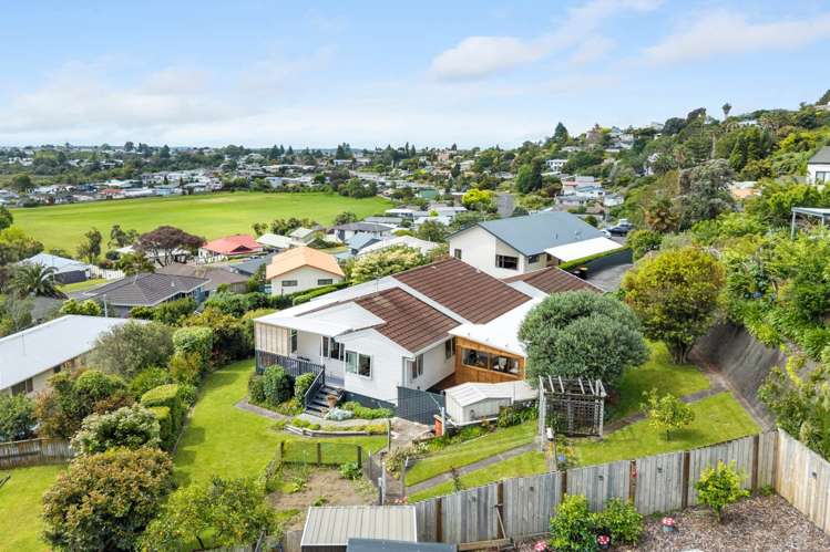 8 Cynthia Place Bellevue_17