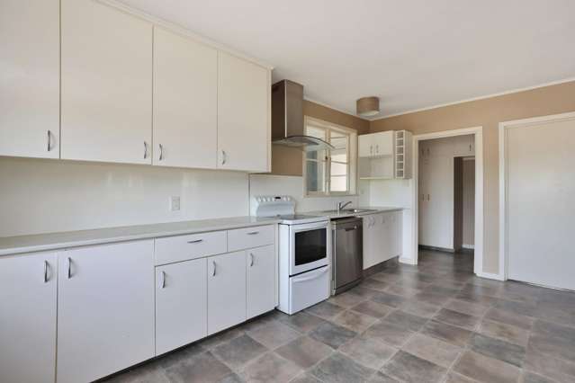 111 Creek Road Allenton_3