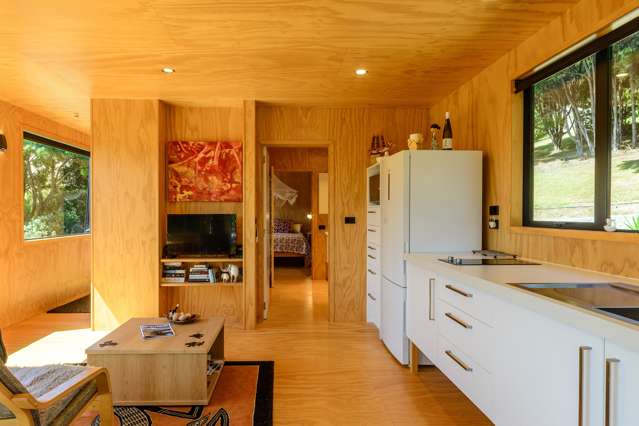 13b Beach Place Havelock_3