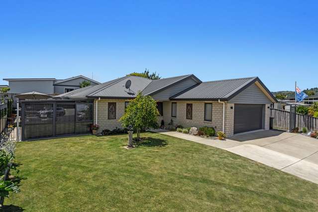 Brilliant Buying on Banksia Lane